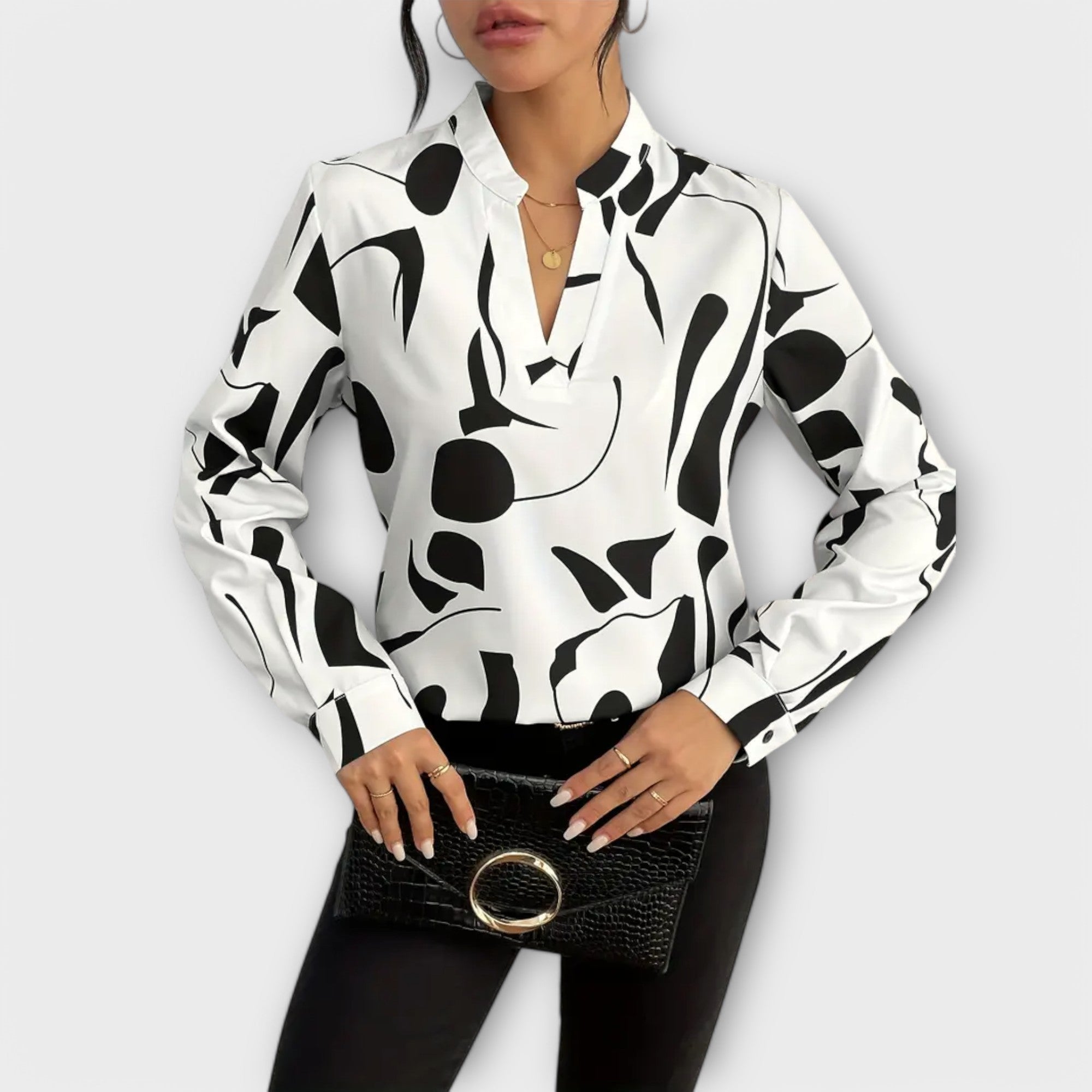 Beatriz | Blusa elegante de manga larga con escote en forma de V